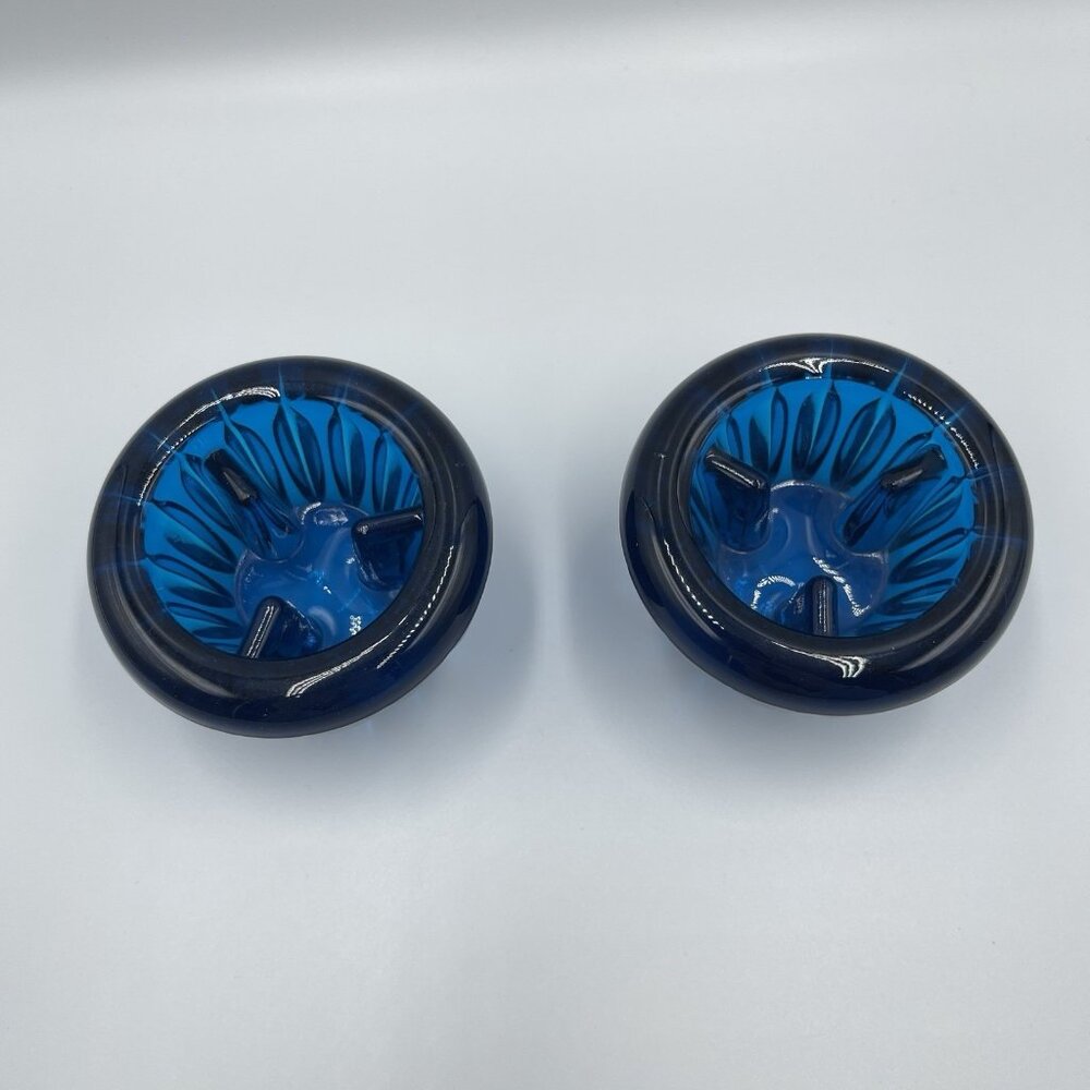 Stunning Pair Viking Glass Blue Diamond Ribbed Candleholders Vintage - Picture 3 of 16